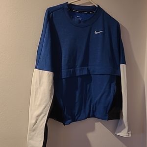 Nike running top